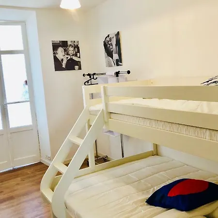 Appart Du Centre 1 Apartment *